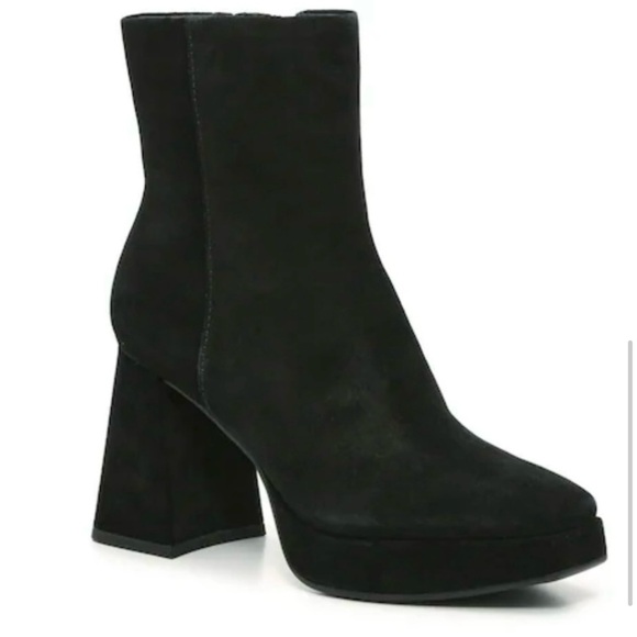 New dolce vita black ulysses booties. Size 8.5 - Picture 5 of 16